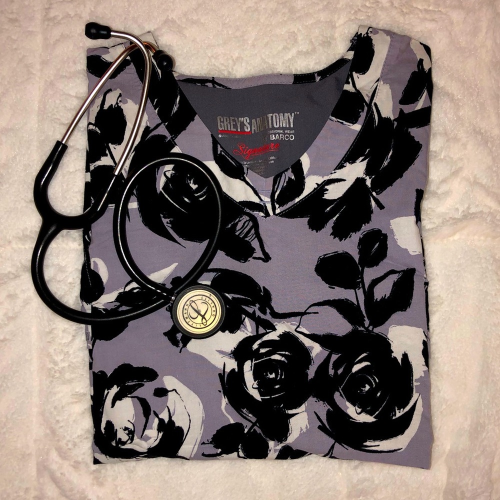 Grey’s Anatomy Floral Scrub Top👩‍⚕️✨